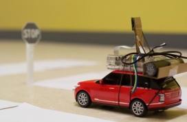 تماشا کنید: ویدئو جذاب از ساخت کوچکترین خودروی خودران دنیا با استفاده از Raspberry Pi