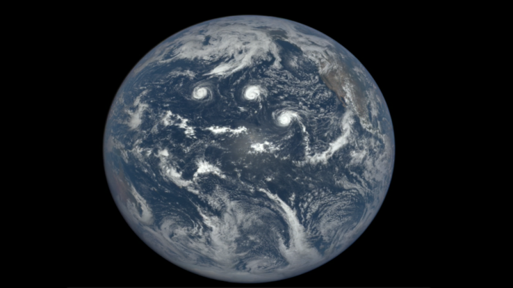 تماشا کنید: ویدئوی جدید ناسا از یک سال کامل زمین از نمای فضا